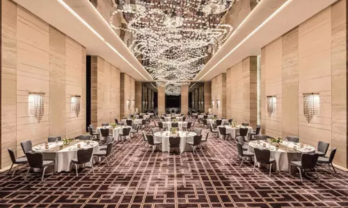 هتل پولمن داون تاون دبی